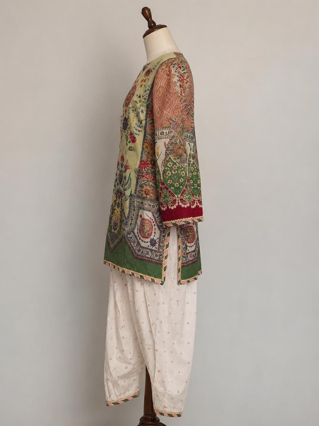 Gulrukh — Digital Printed & Embroidered Linen Suit